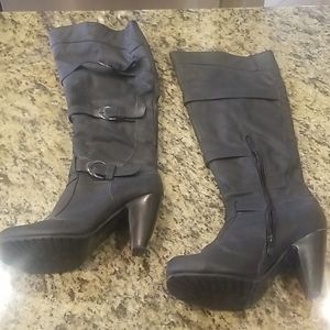 Black tall boots used